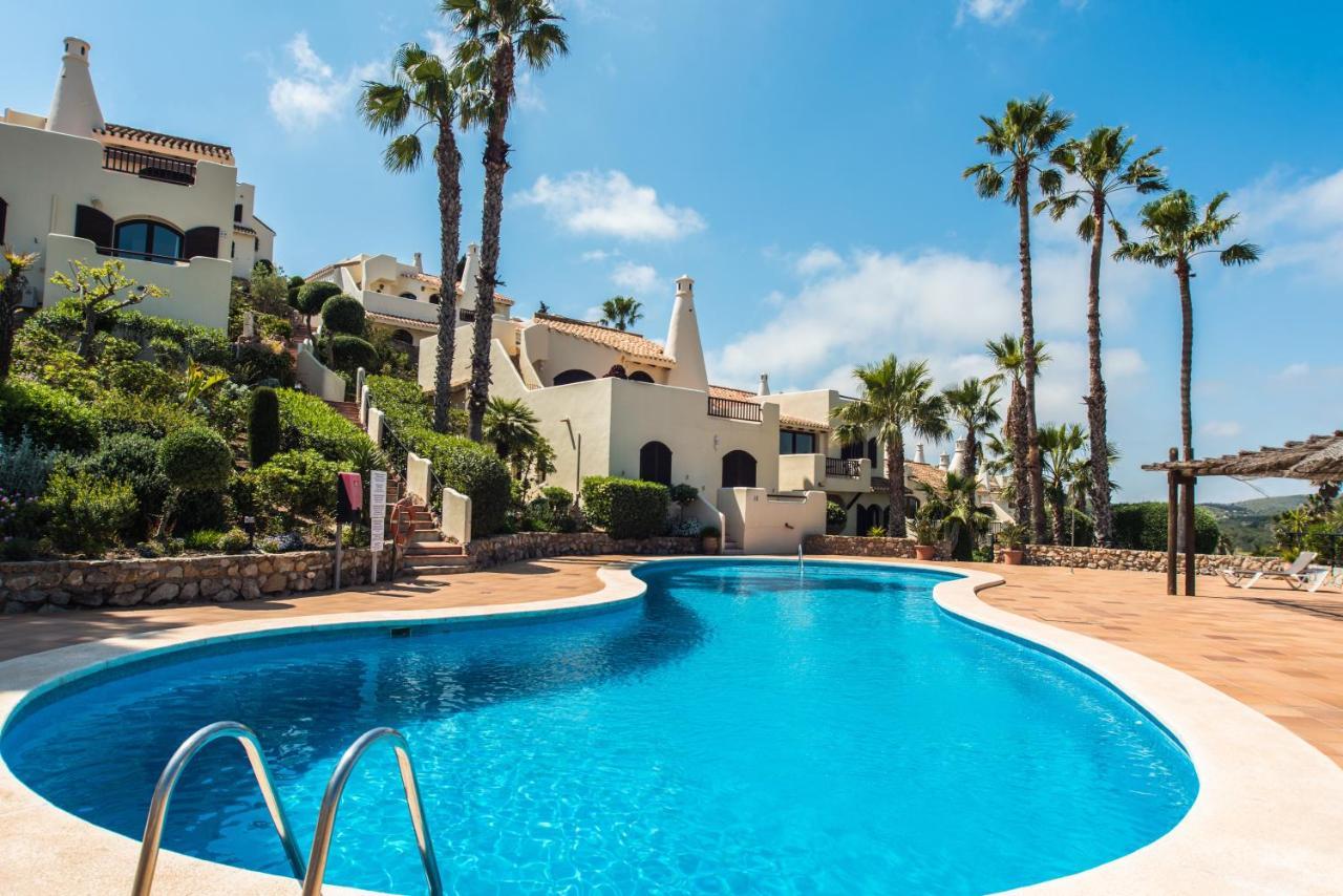 Luxurioese Und Grossraeumige Villa Mit Community Pool, Sicht Auf Das Mittelmeer Sowie Dem Mar Menor, La Manga Club Атамария Экстерьер фото