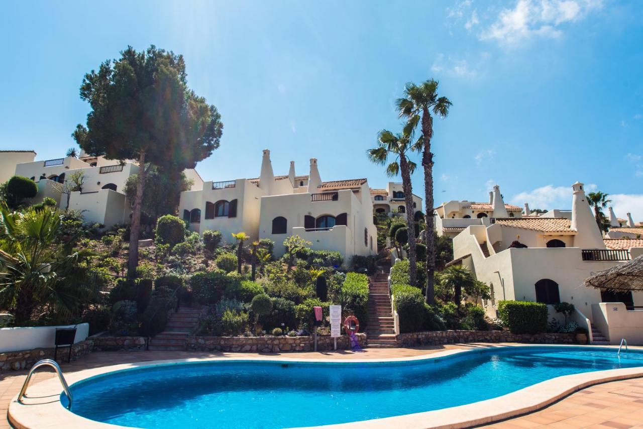 Luxurioese Und Grossraeumige Villa Mit Community Pool, Sicht Auf Das Mittelmeer Sowie Dem Mar Menor, La Manga Club Атамария Экстерьер фото