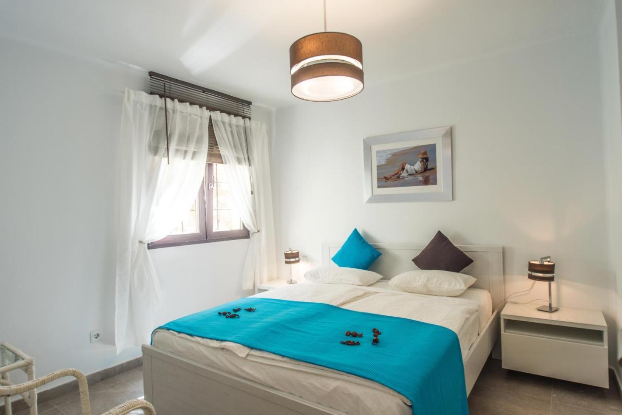 Luxurioese Und Grossraeumige Villa Mit Community Pool, Sicht Auf Das Mittelmeer Sowie Dem Mar Menor, La Manga Club Атамария Экстерьер фото